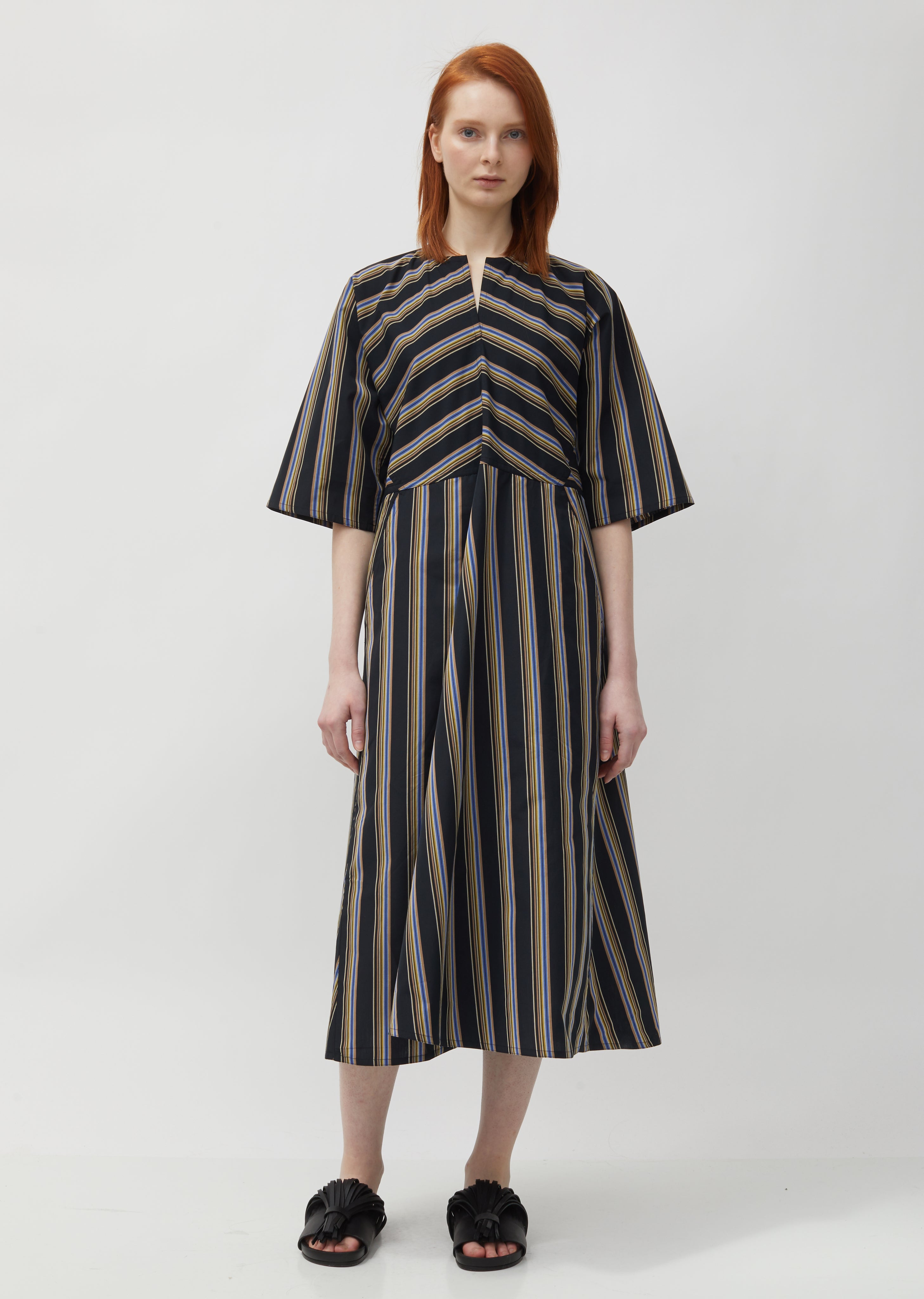 Delice Shaped Waist Short Sleeved Dress – La Garçonne