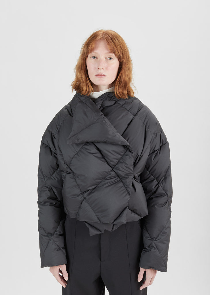 Cropped Quilted Puffer Jacket by Pringle of Scotland- La Garçonne
