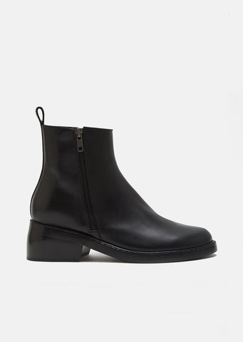 Zipped Leather Ankle Boots by Ann Demeulemeester- La Garçonne