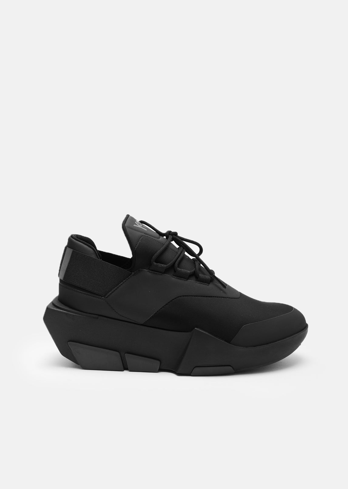 Mira Sneakers by Y-3- La Garçonne