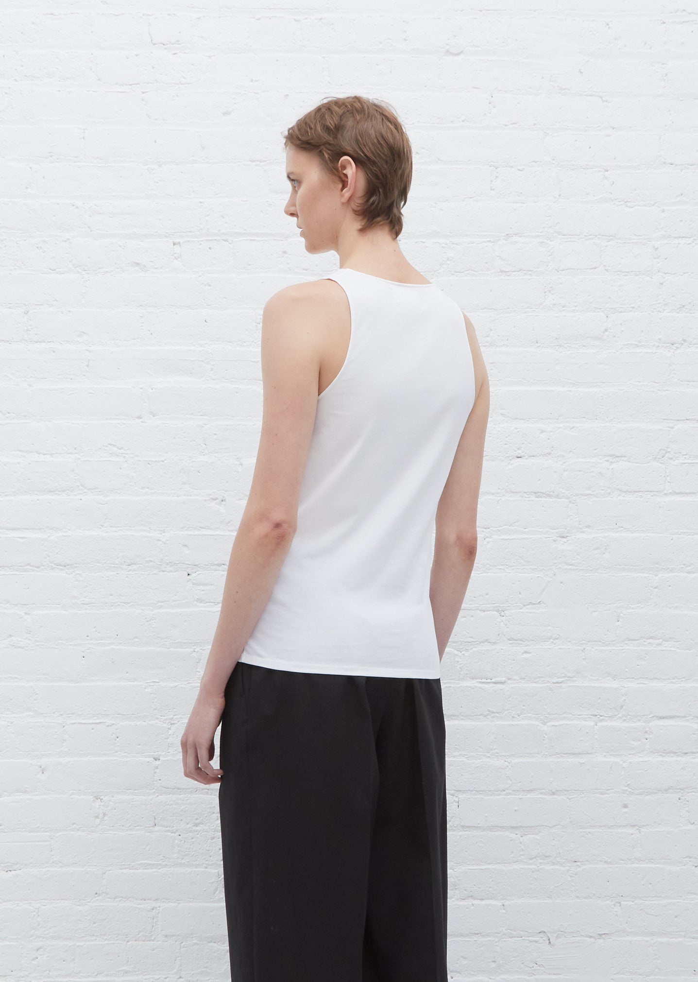 Mahina Debarbeur Tank — White – La Garçonne