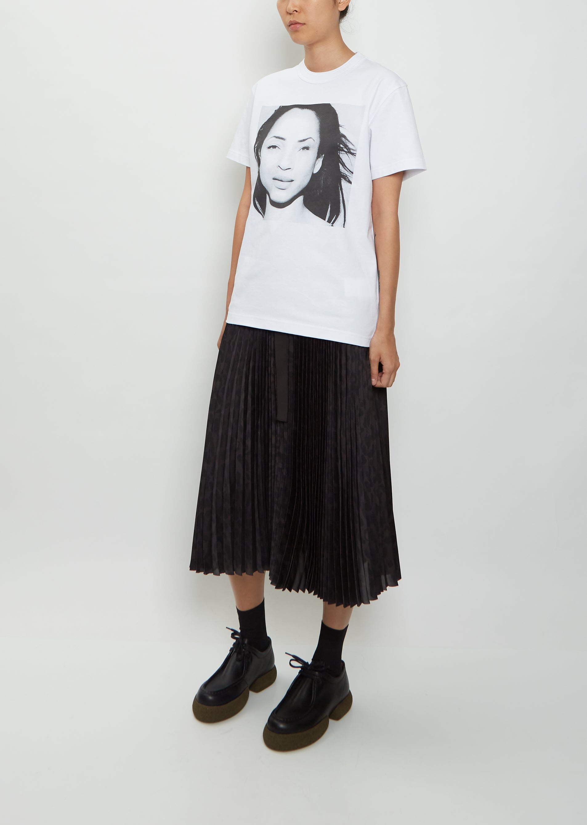 2022 sacai SADE T-Shirt 白 サイズ 3 | www.fleettracktz.com