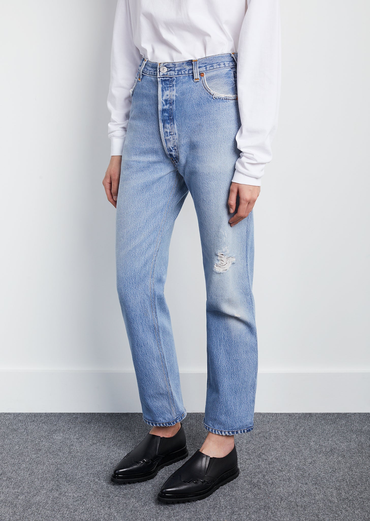 X Levi's Ultra High Rise Straight Leg Jean by RE/DONE - La Garçonne