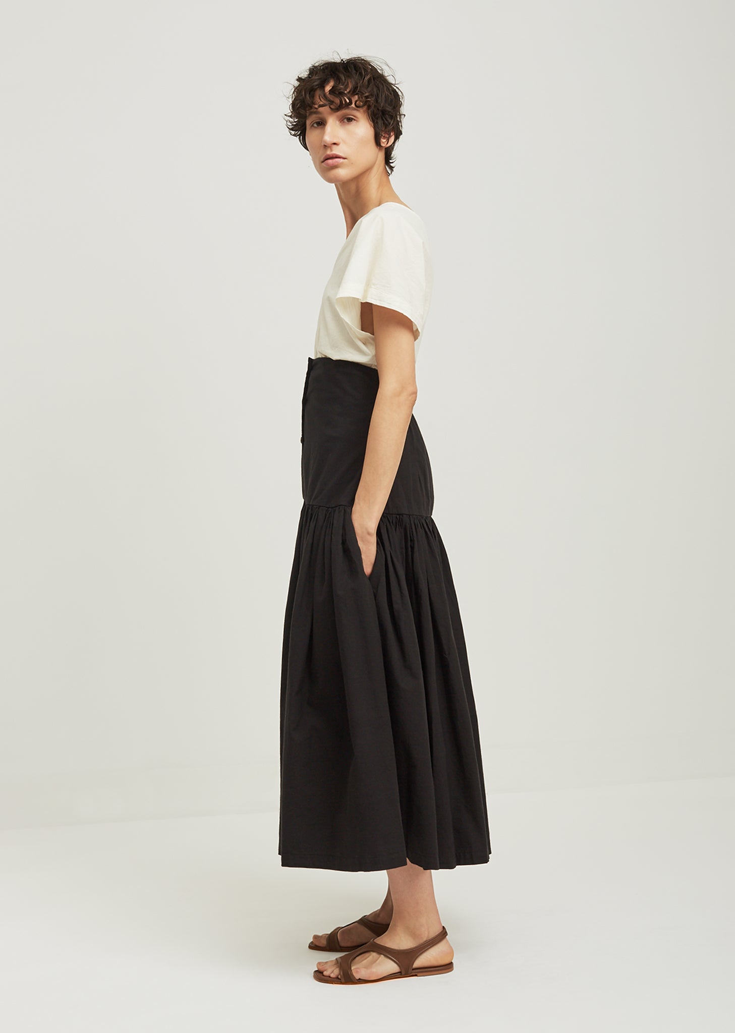 Lantan Pleated Cotton Skirt by Black Crane- La Garçonne