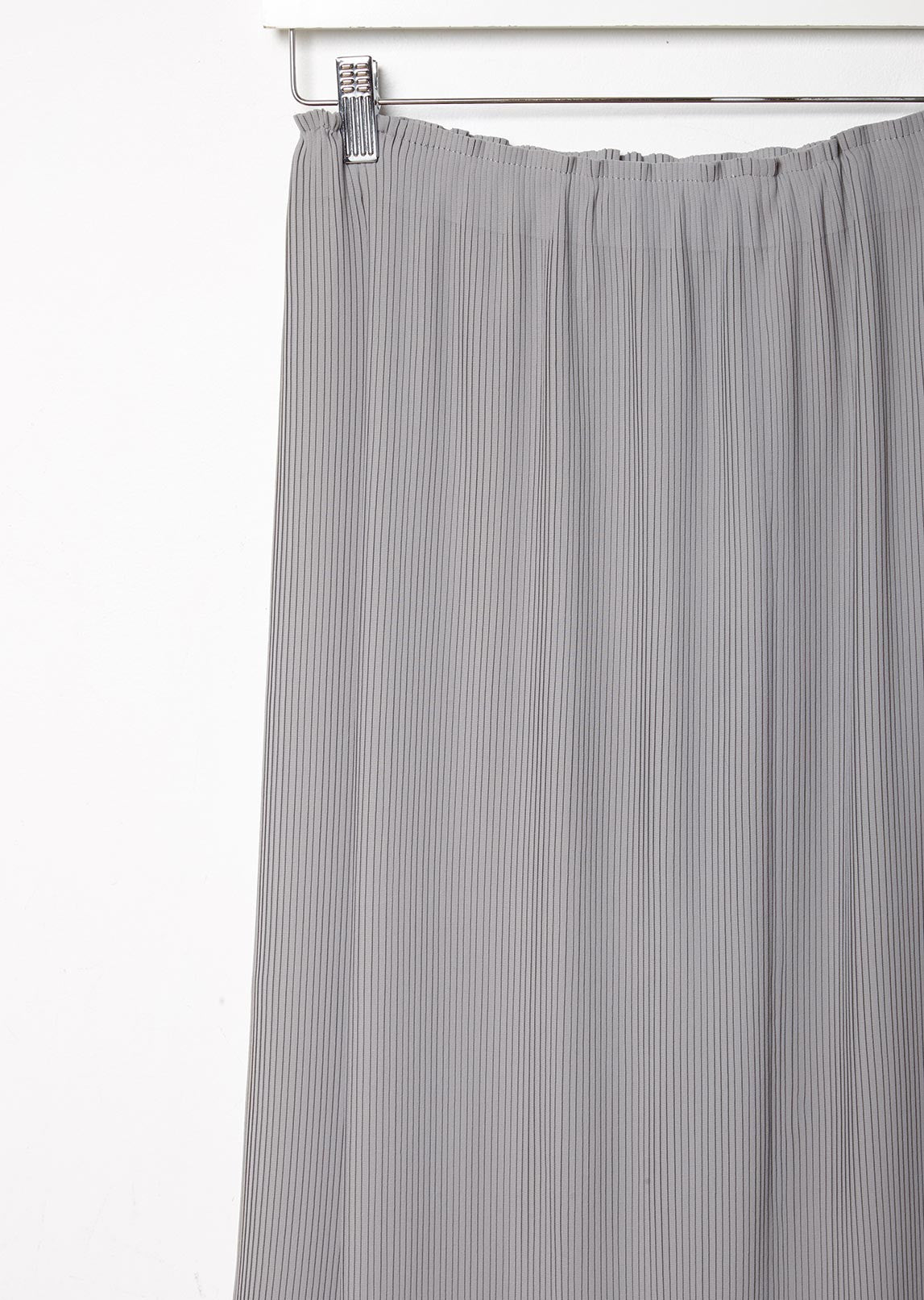 Tuck Pleats Solid Skirt by Issey Miyake - La Garçonne