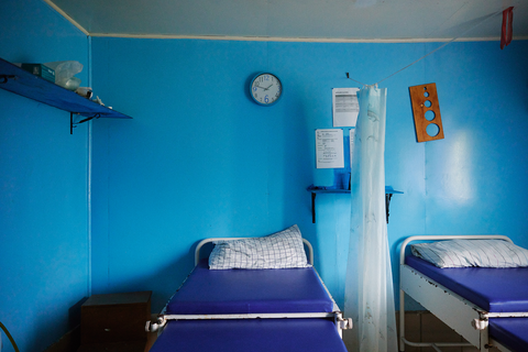 Maternity beds in PNG – funded by HOAC