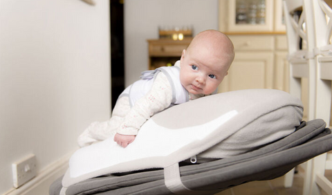 Tips for Keeping Your Baby Content and Relaxed on the Babocush During Family Gatherings