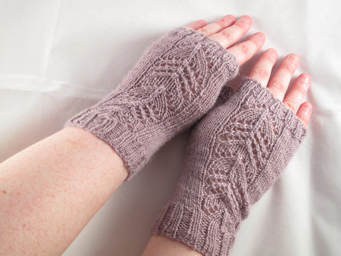 Heather's Willow Fingerless Mitts