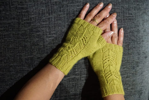 Chris's Willow Fingerless Mitts