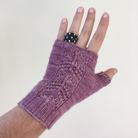 Susan's Willow Fingerless Mitts