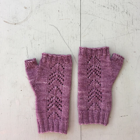 Susan's Willow Fingerless Mitts