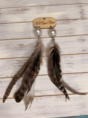 A Rare Bird White Pearl Earrings - Felecia Bella