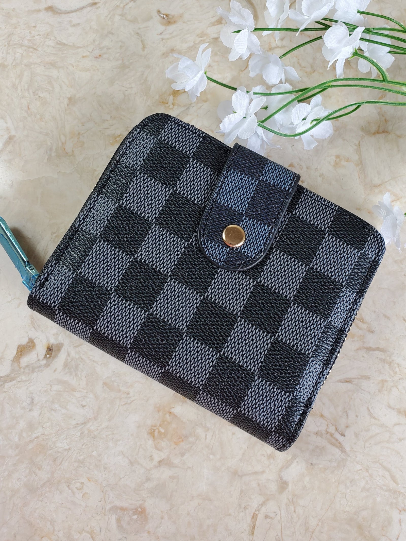 White Checkered Small Wallet - Twisted Spur Boutique