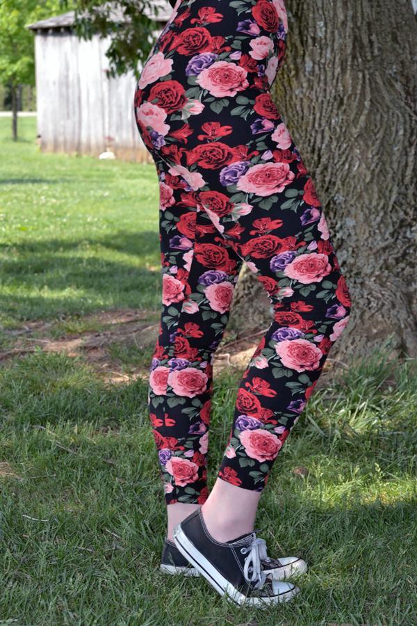 Creamy Soft Strawberry Extra Plus Size Leggings - 3X-5X - USA