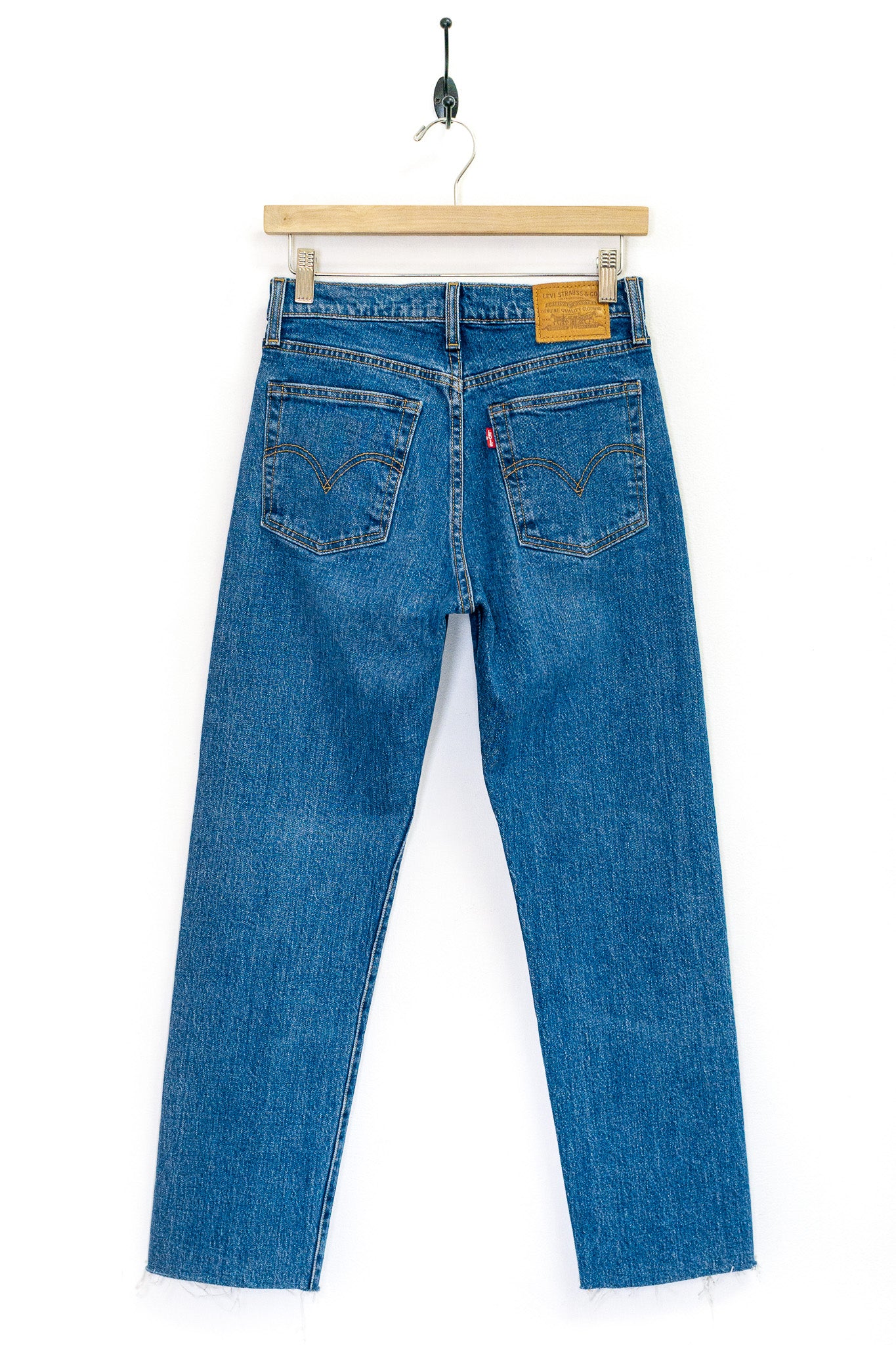 levi's wedgie straight jeans love triangle