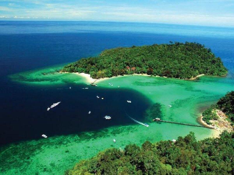 Manukan & Sapi Paradise Island Adventure | Malaysia | Adventoro