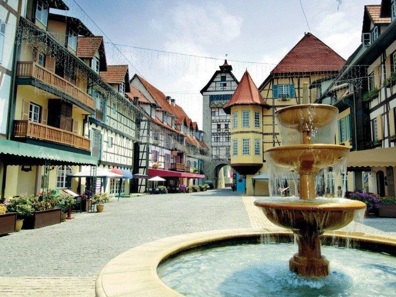 Bukit Tinggi French Village Discovery | Malaysia | Adventoro