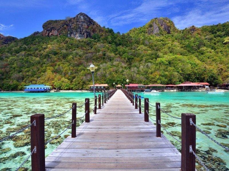 Semporna Island Hopping - Bohey Dulang  Malaysia  Adventoro