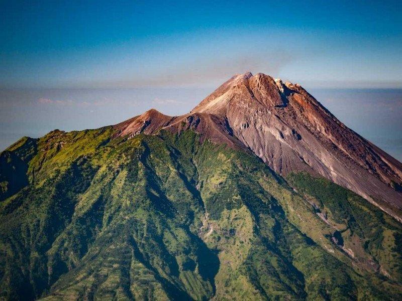 Mount Merbabu  Trek 2Days 1Night Indonesia Adventoro