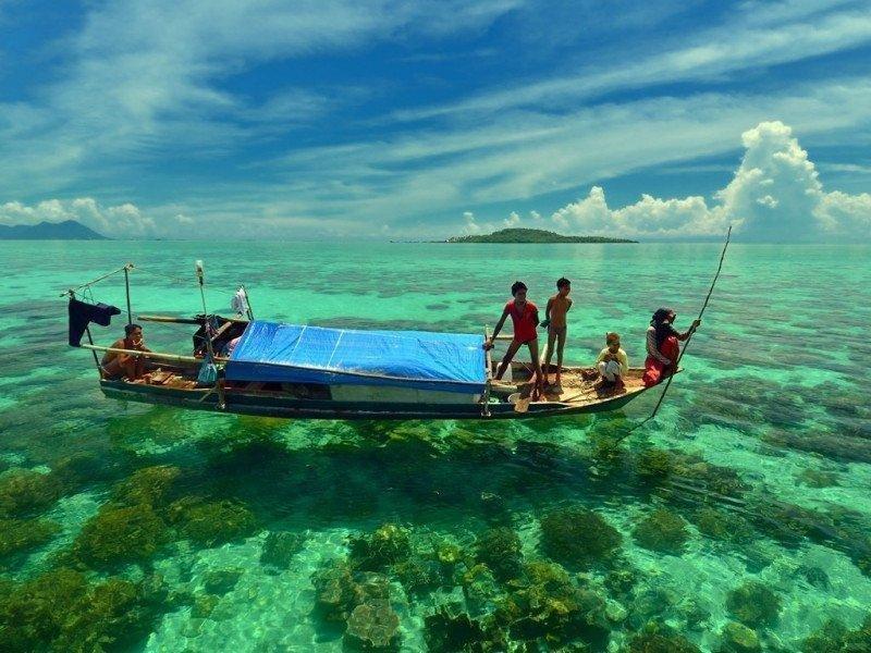 Mabul / Kapalai Snorkelling Excursion + Bohey Dulang ...