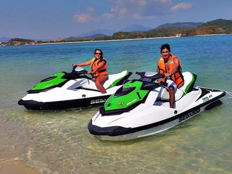 Jetski Langkawi Ride Yamaha Waverunner 1100cc 30 Mins Malaysia Adventoro