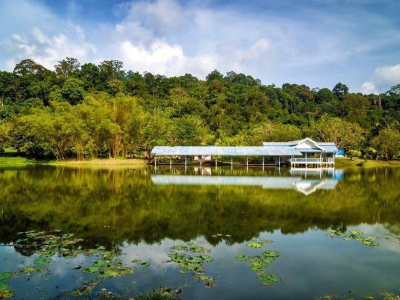 Kenyir Lake And Caves Exploration Malaysia Adventoro