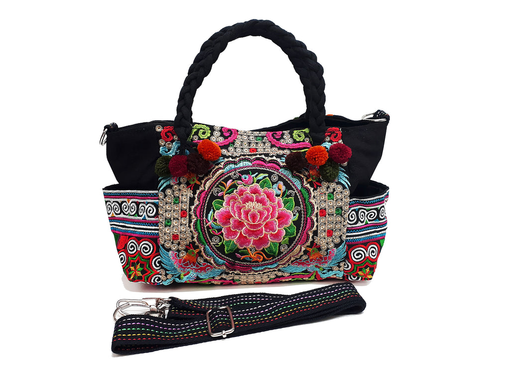 pom pom woven bag