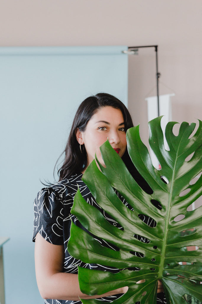 A Green Summer Studio Visit with Lisa Muñoz of Leaf and June | Coclico