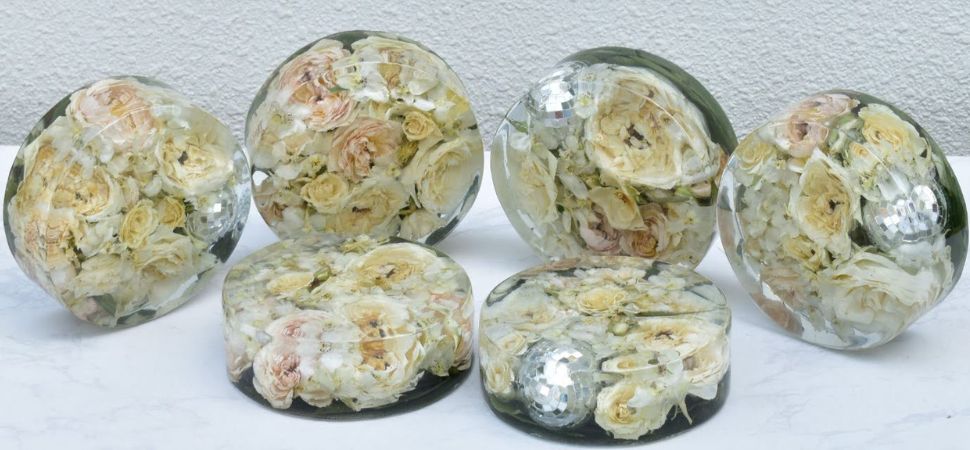 flower preservation in resin