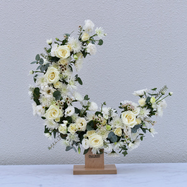 DIY Crescent Moon Floral Projects