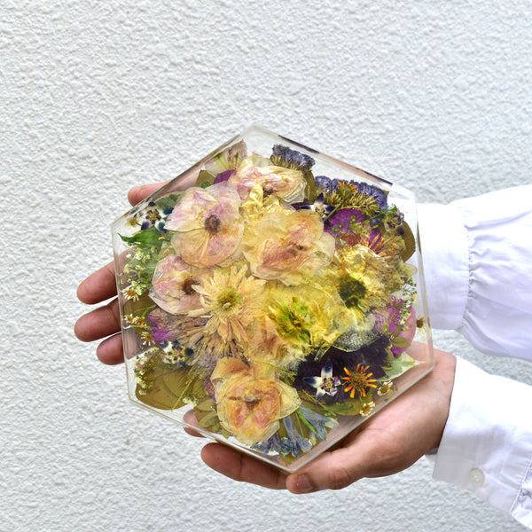 Ideas for using preserved flowers in your home decor