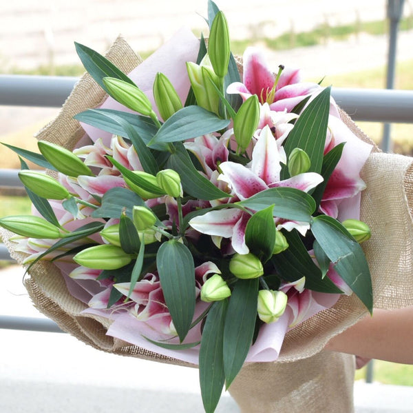 Lily Bouquet - Mother's Day