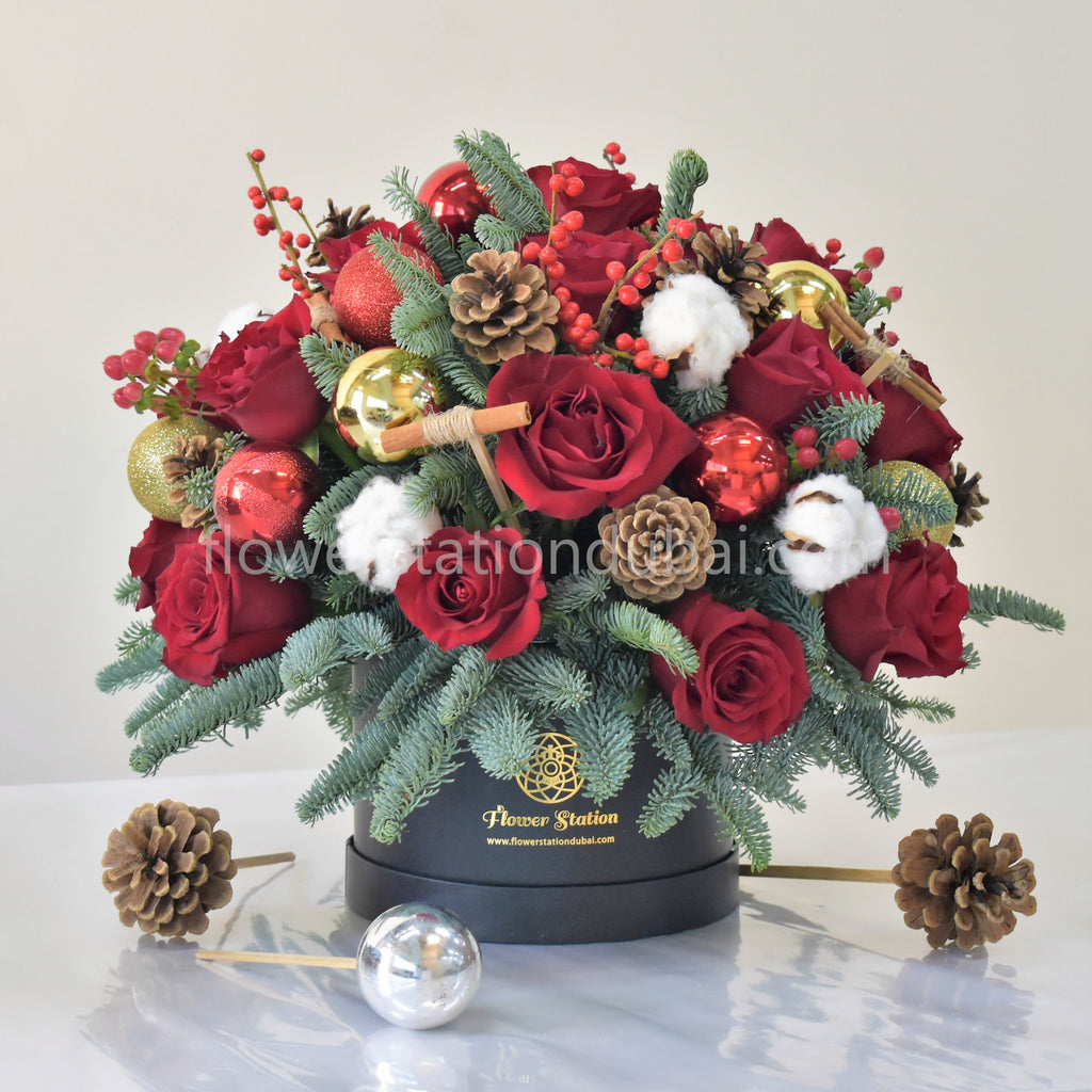 Christmas Flower Box | Christmas Flowers Dubai | Flower Station