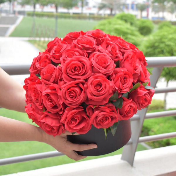 Order Flower Box Online | Rose Box Delivery Dubai - Flower ...