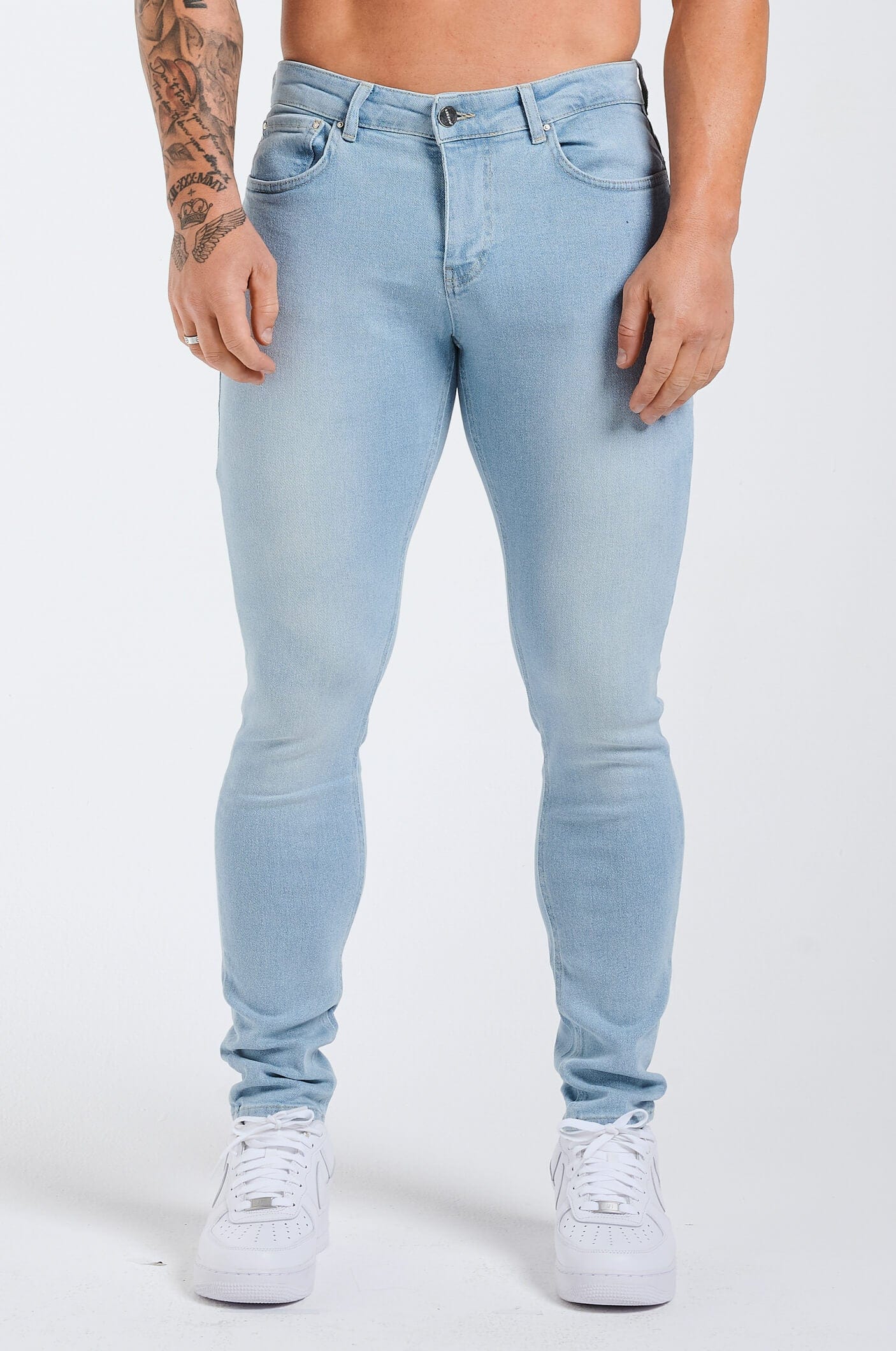 SLIM FIT JEANS 2.0 - PALE LIGHT BLUE