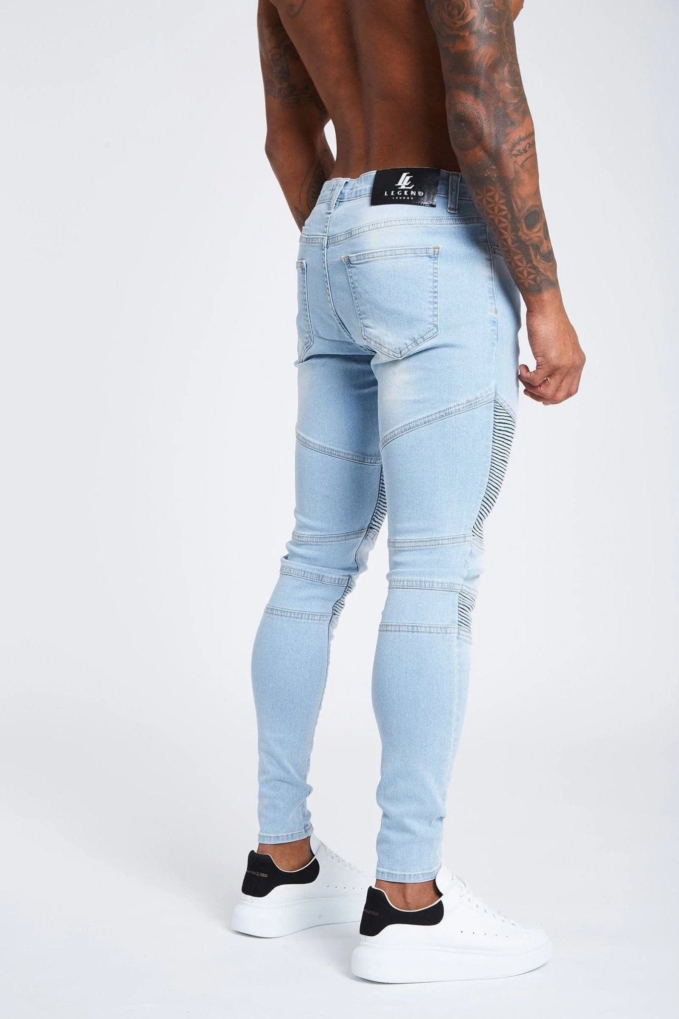 LIGHT BLUE BIKER JEANS - NON RIPPED