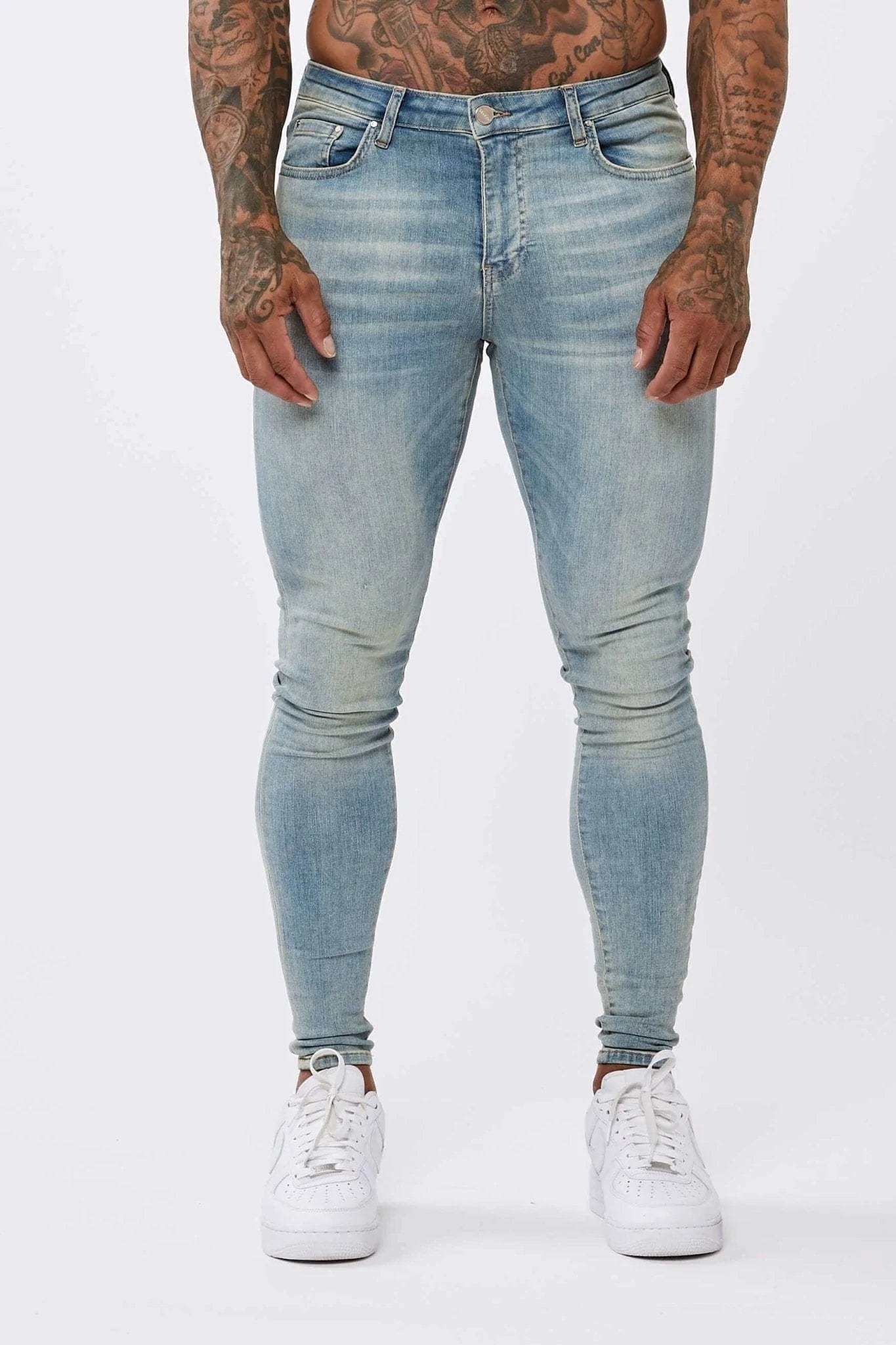 LIGHT WASHED SAND BLUE - SPRAY ON JEANS