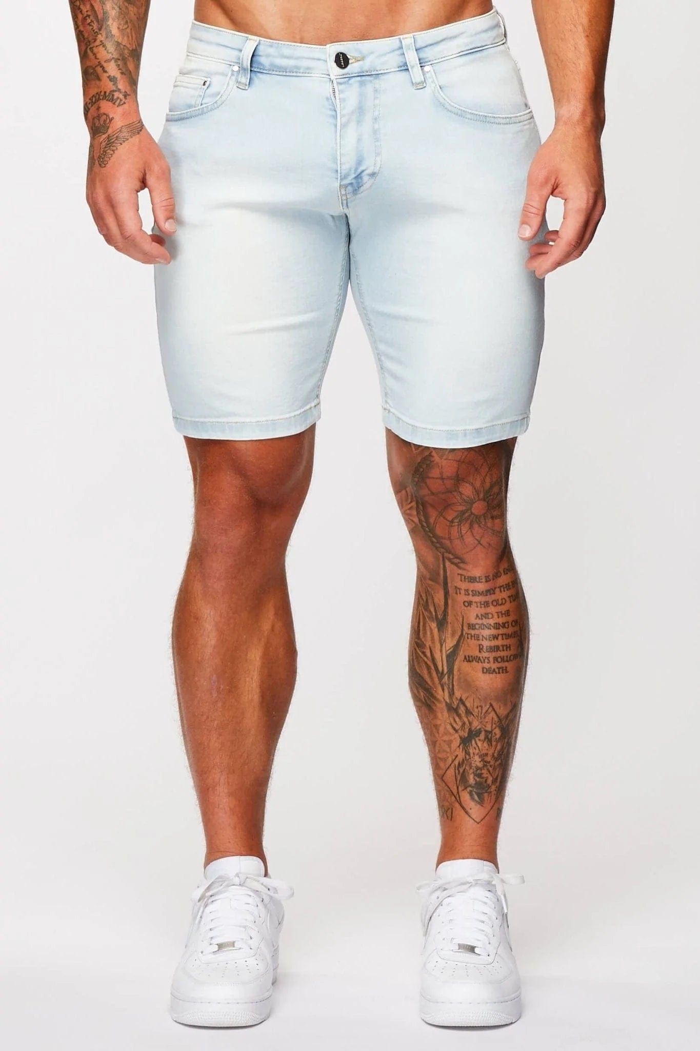 DENIM SHORT - PALE BLUE