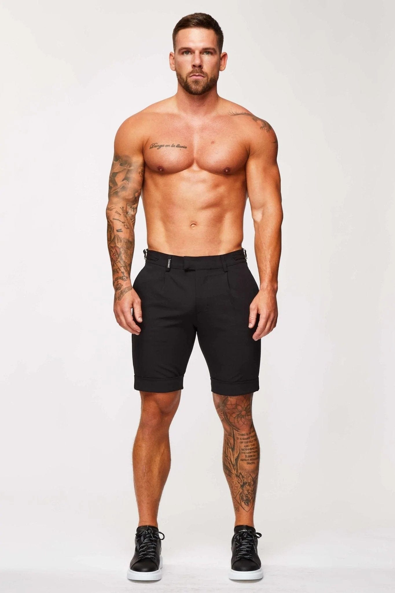 SIDE CINCH SHORT - BLACK