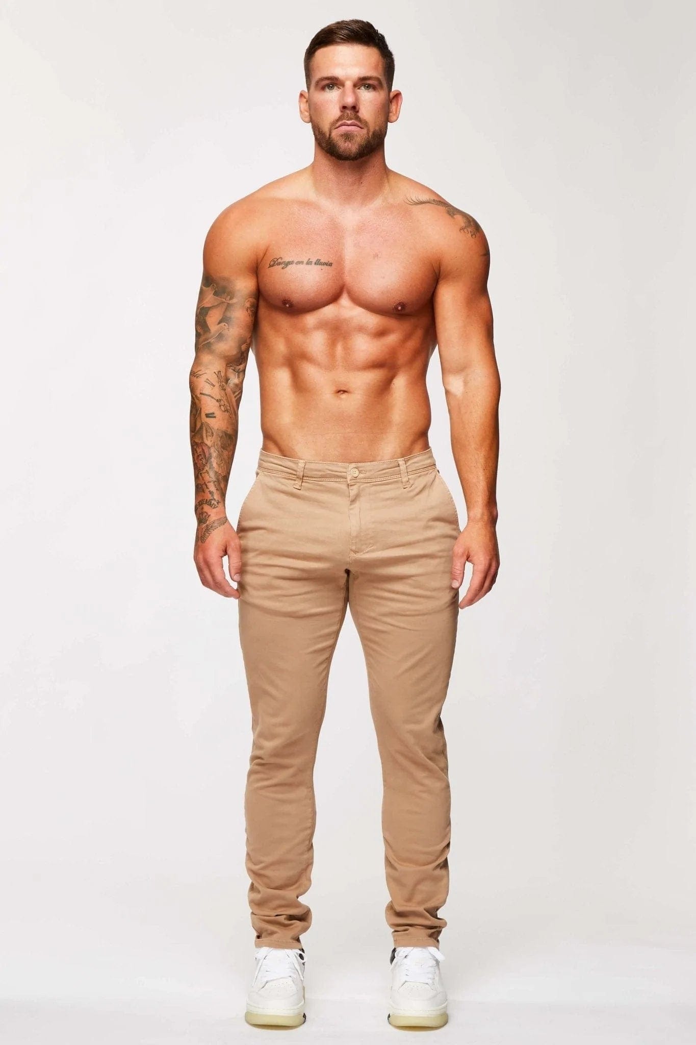 STRAIGHT LEG CHINO - BEIGE