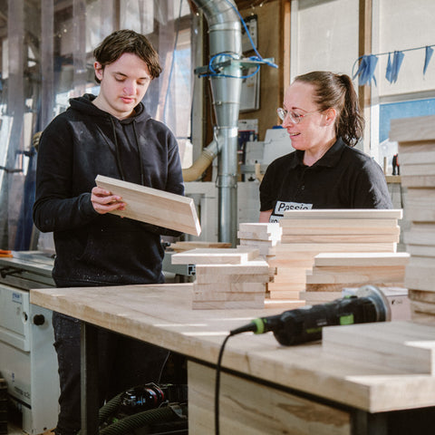 Soziale Holzwerkstatt Binthout erklärt