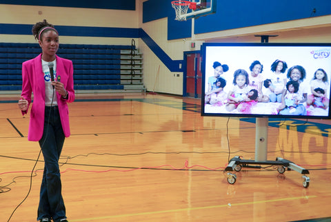 Zoe Oli- Speaking at a School