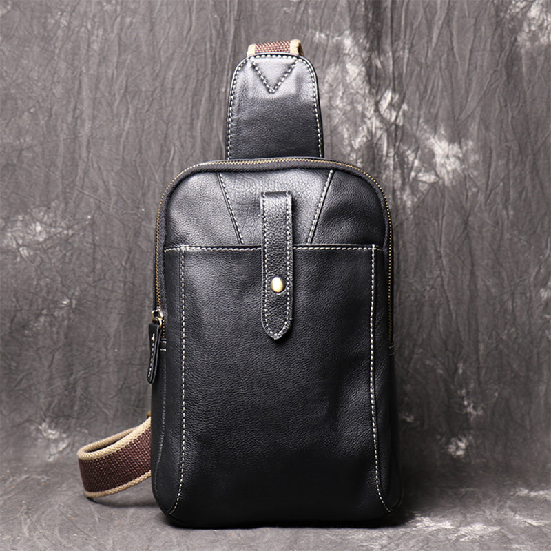 Men Crazy Horse Leather Casual Fashion Triangle Chest Sling Bag