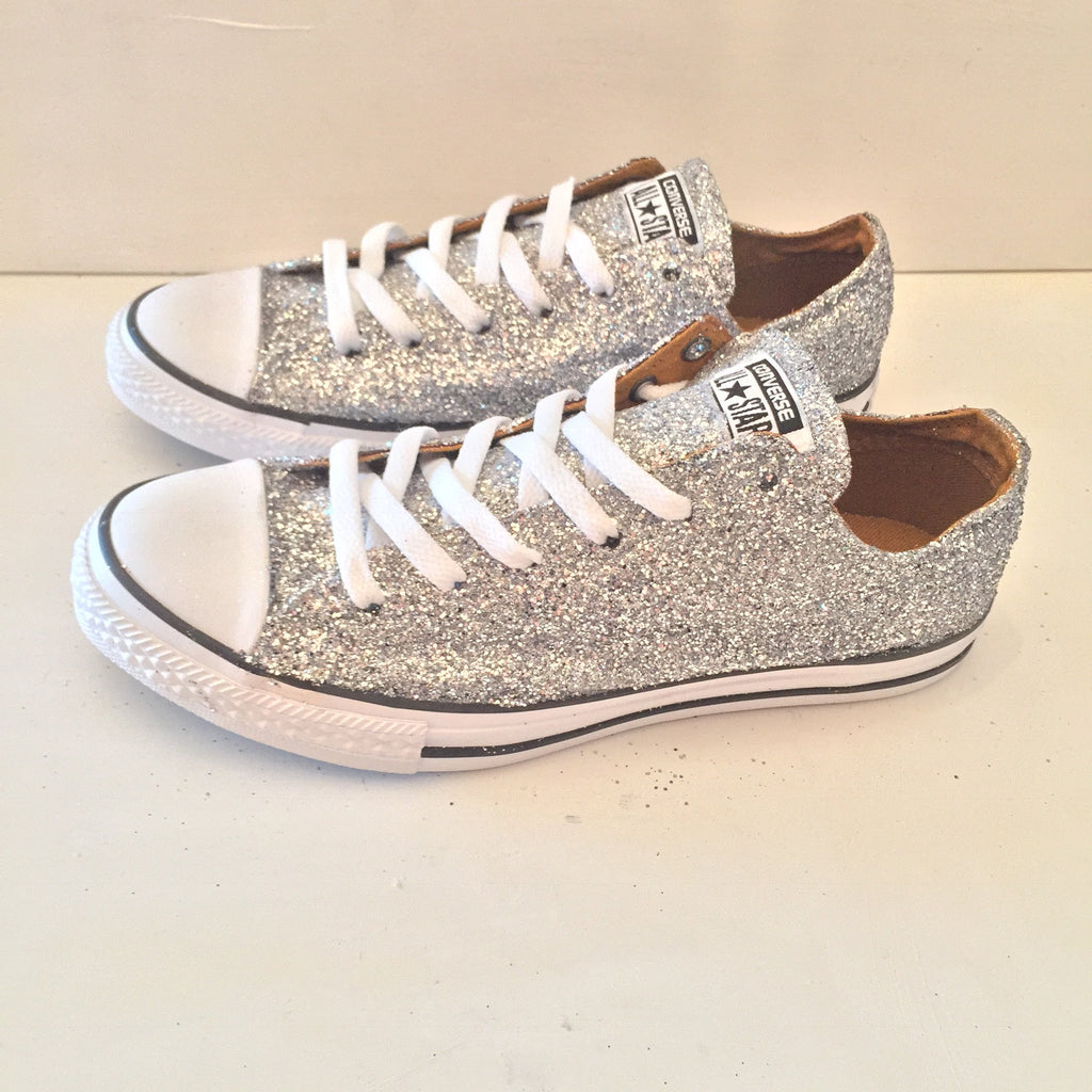 Womens Sparkly Silver Glitter Crystals 