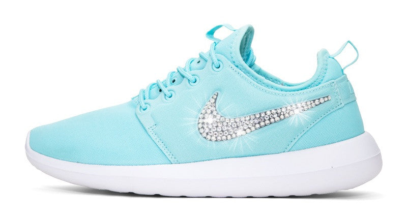 nike sparkling sneakers