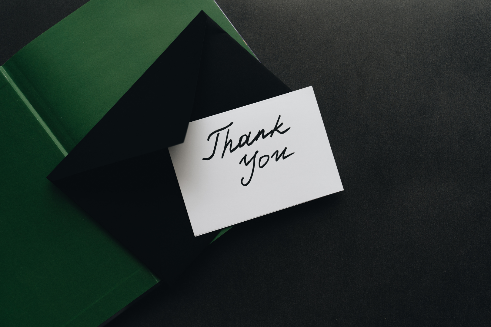 Thank you cards: the secret weapon to win customer’s hearts and boost your business