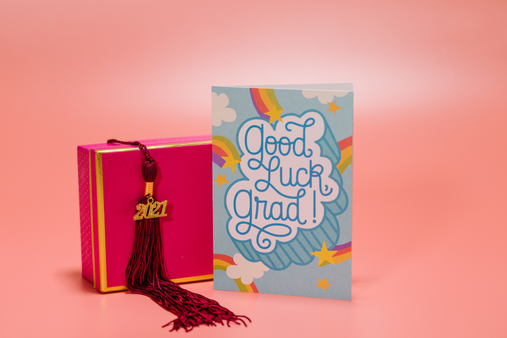 Say it loud and proud: the coolest graduation card ideas you need to try