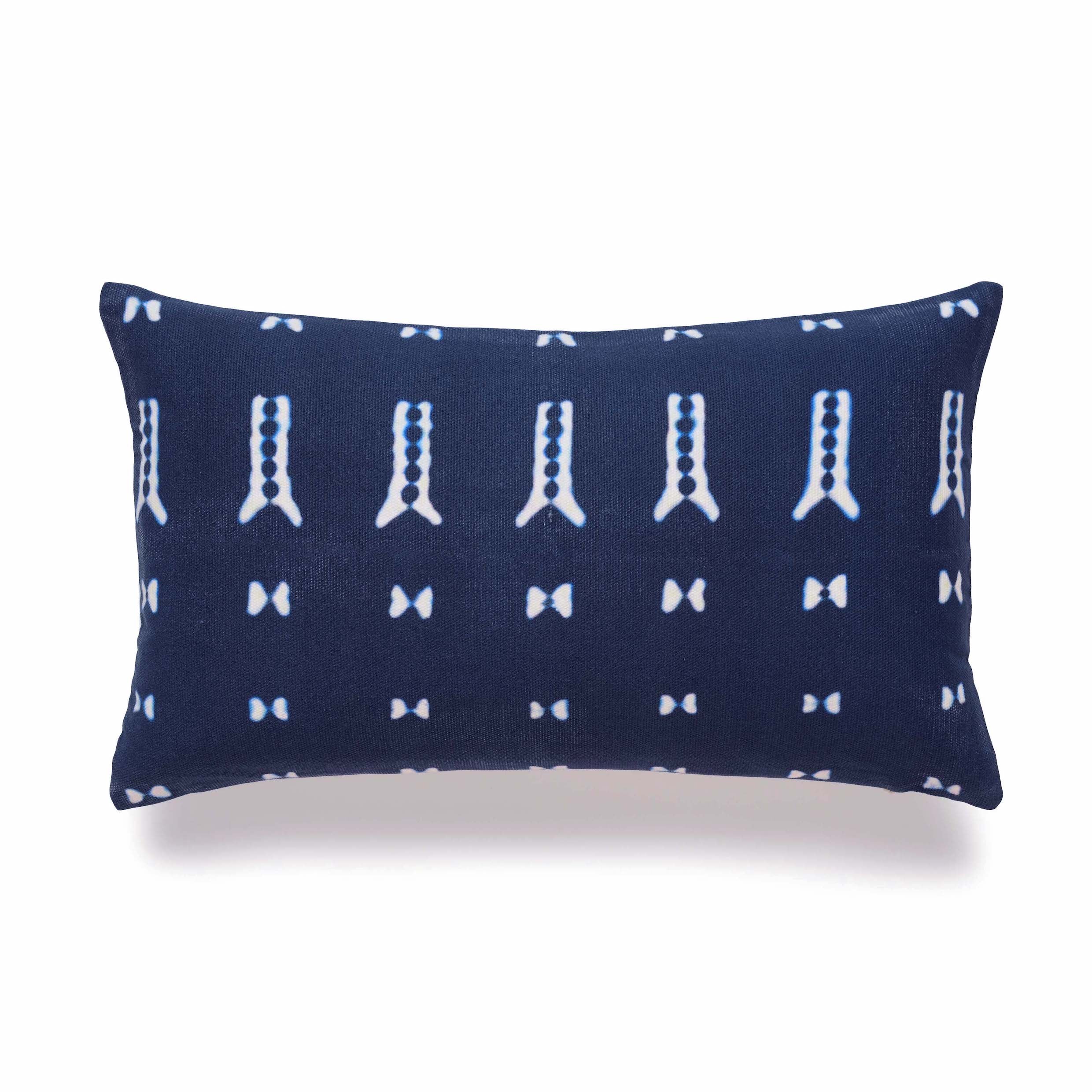 Indigo Mud Cloth Lumbar Pillow Cover, Shibori Inspired Print C, 12"x20"