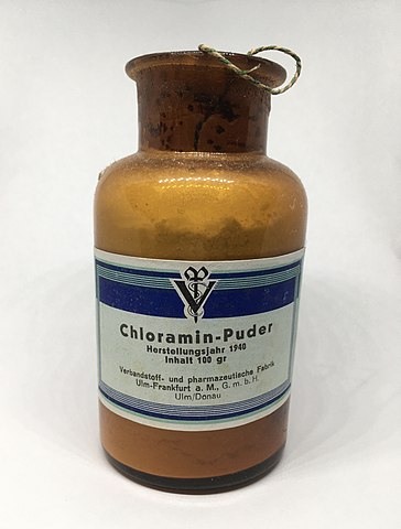 Chloramine Powder from 1940 Germany