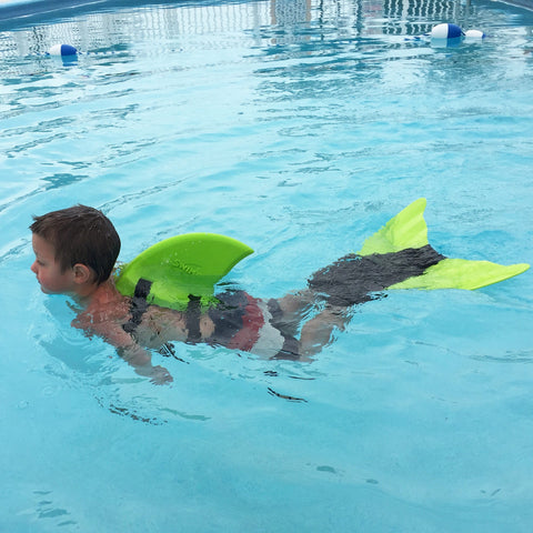 shark fin pool toy